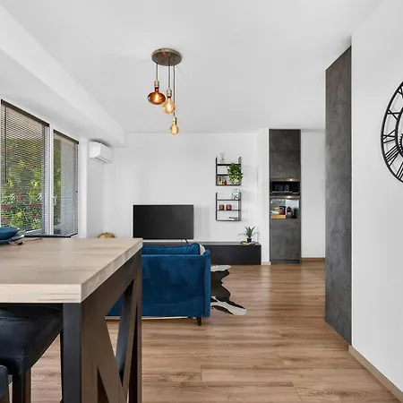 Design & Panoramic View - Ba